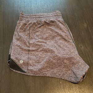 Lululemon Hotty Hot high-rise 4” short